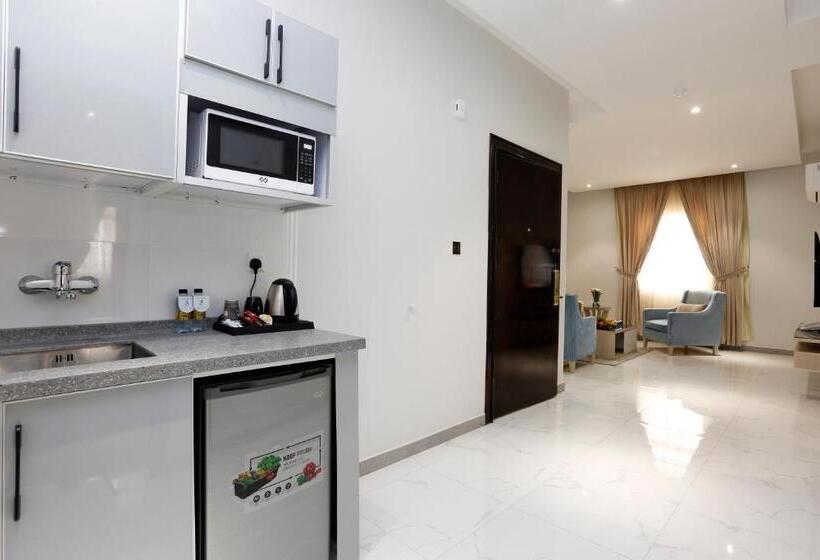 Family Suite, وايت مون للأجنحة الفندقية  الرصراص