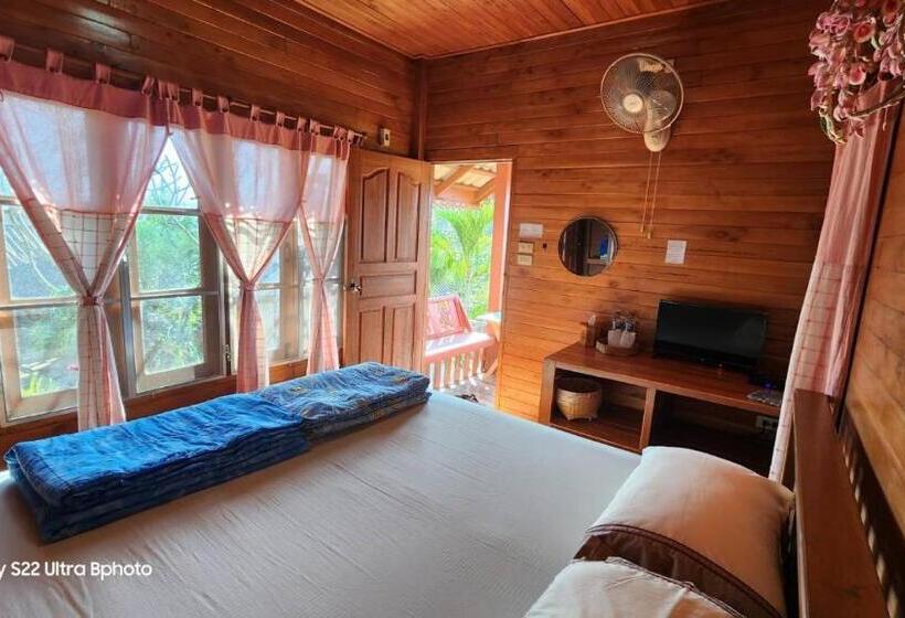 スタンダードルーム, Inpai Resort อินปายรีสอร์ท