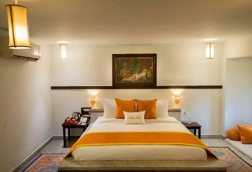 デラックスルーム, Zone Palace By The Park Phalodi