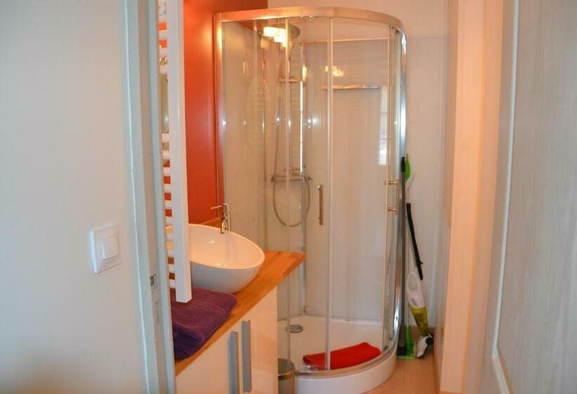 Standart Oda, Chambres D Hotes Les Gites De L Ancienne Auberge Gien Langesse Montargis