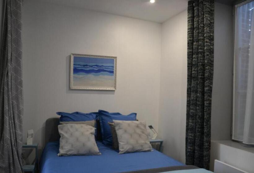 Standart Oda, Chambres D Hotes Les Gites De L Ancienne Auberge Gien Langesse Montargis