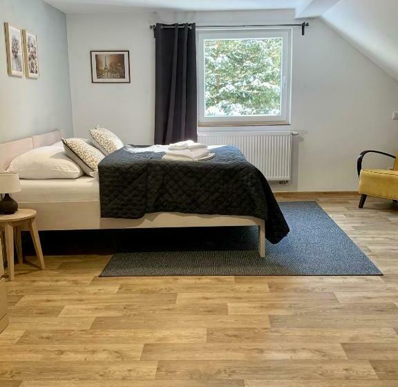 Номер Deluxe, Penzion Medové údolí