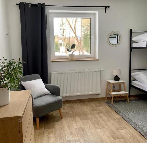 Семейный Номер Deluxe, Penzion Medové údolí