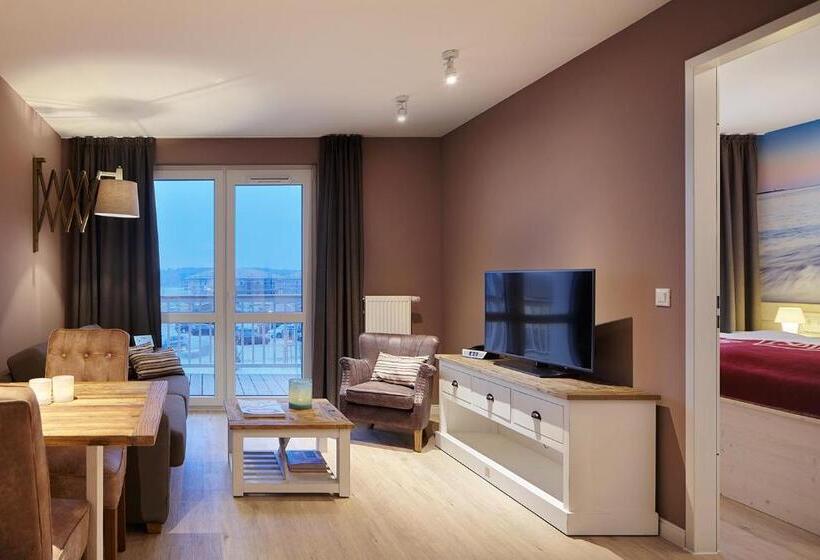 1 Bedroom Apartment Lake View, Beach Apartments Heiligenhafen