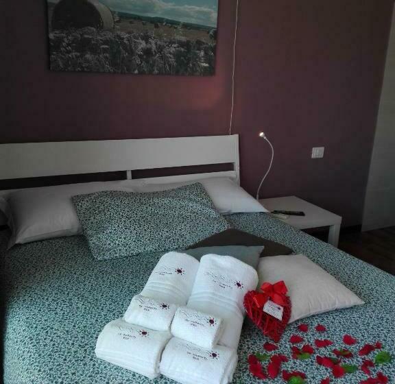 غرفة قياسية ثلاثية مزودة بتراس, Ca Maranto