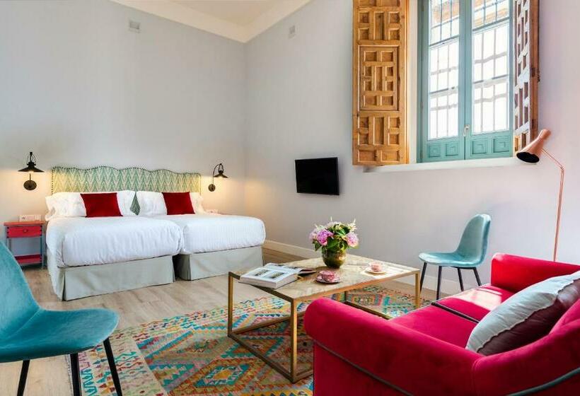 آپارتمان خانوادگی 2 خوابه, Palacio Bucarelli