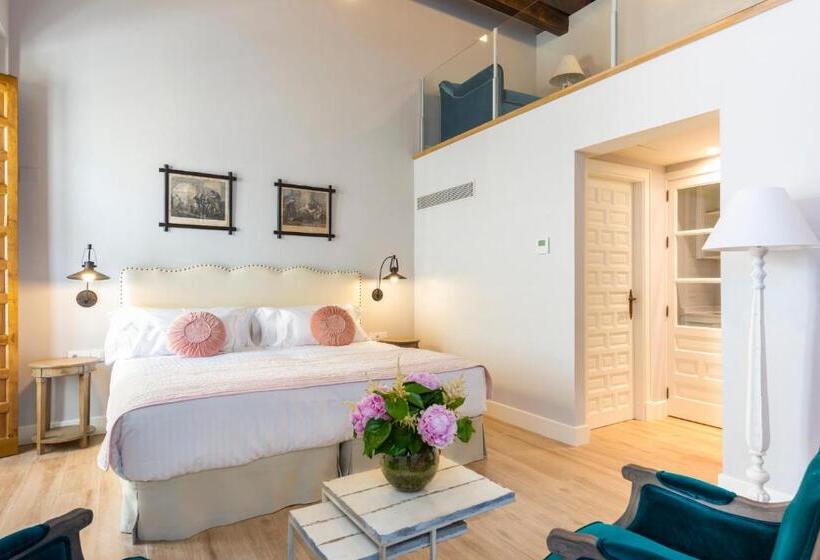 اتاق پنت هاوس, Palacio Bucarelli