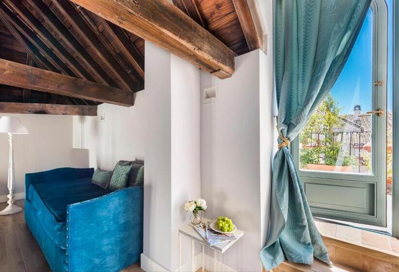 اتاق پنت هاوس, Palacio Bucarelli