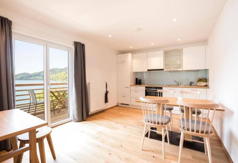 2 Bedrooms Apartment Lake View, Appartement Am See
