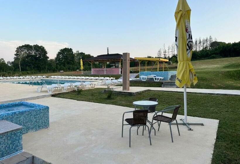 غرفة قياسية, Kremena Guest House