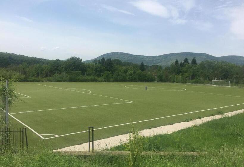 منزل غرفة نوم واحدة, Kremena Guest House