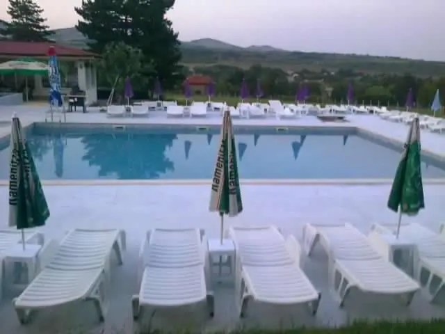 Talo 1 Makuuhuone, Kremena Guest House