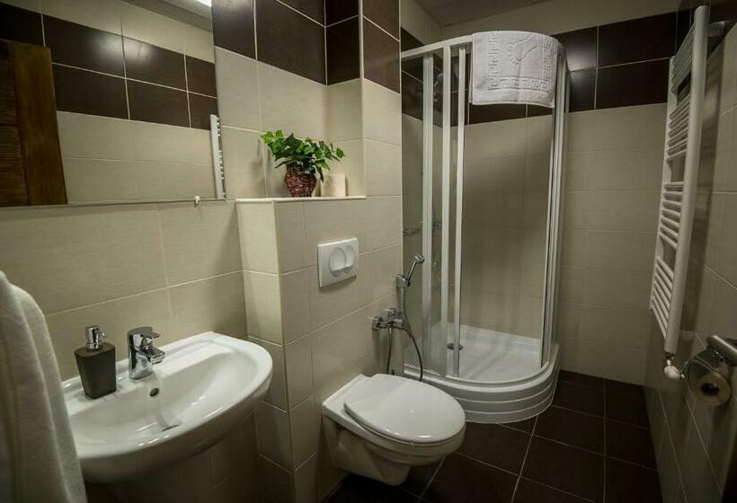 Номер Стандарт, Mokka Apartman Szeged