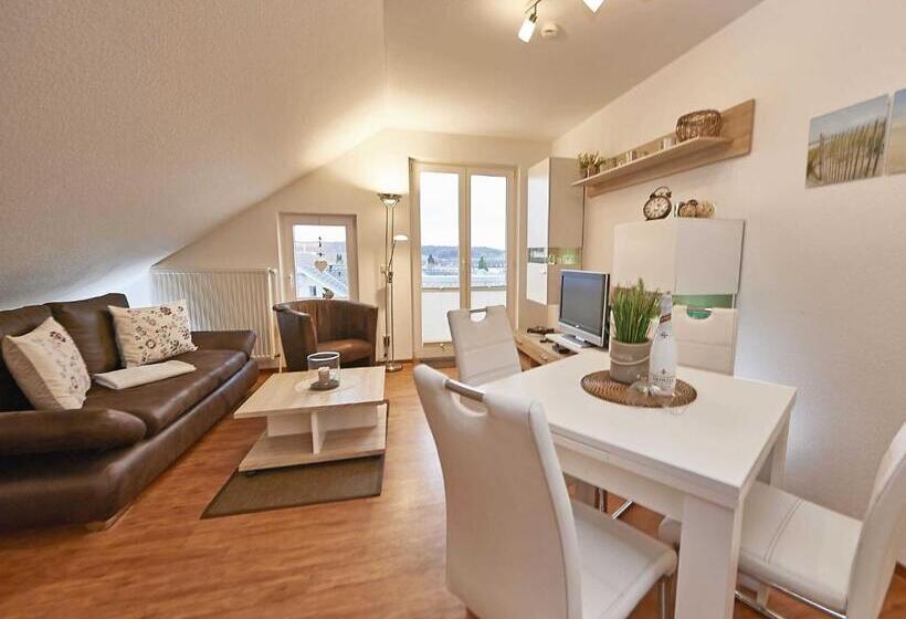 1 Bedroom Apartment Lake View, Wohnpark Stadt Hamburg In Binz   Wg 57