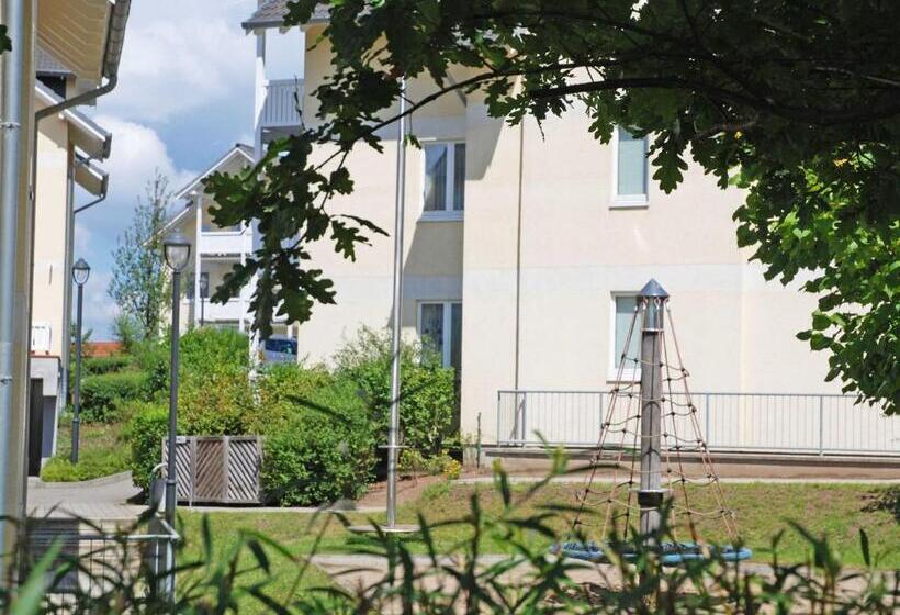 1 Bedroom Apartment Lake View, Wohnpark Stadt Hamburg In Binz Wg 57