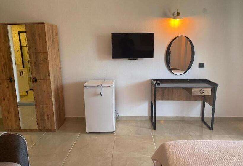 Трехместный Номер Стандарт Interior, Imbrossa
