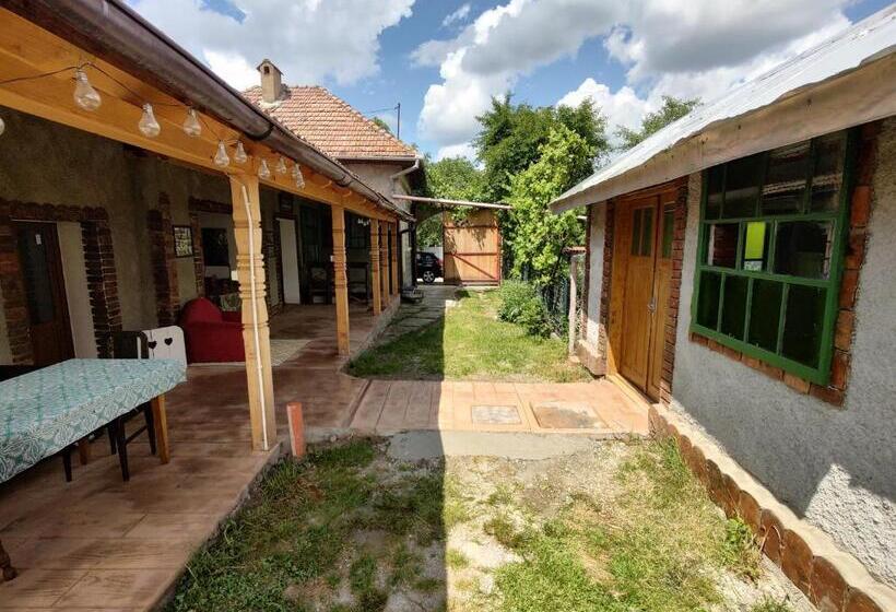 Standard room with outdoor bath, La Tataia Zahei