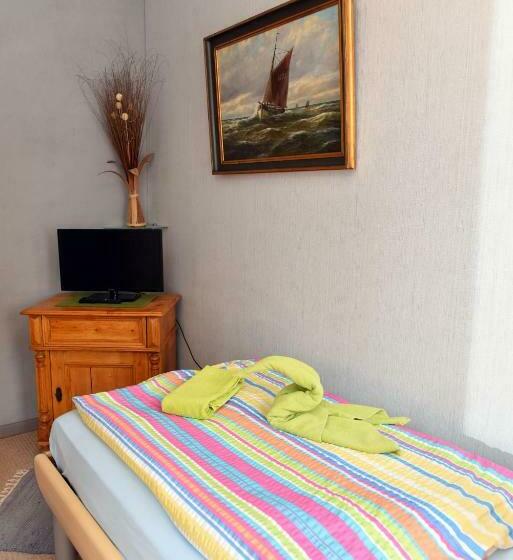 غرفة قياسية فردية, Pension Teutonia