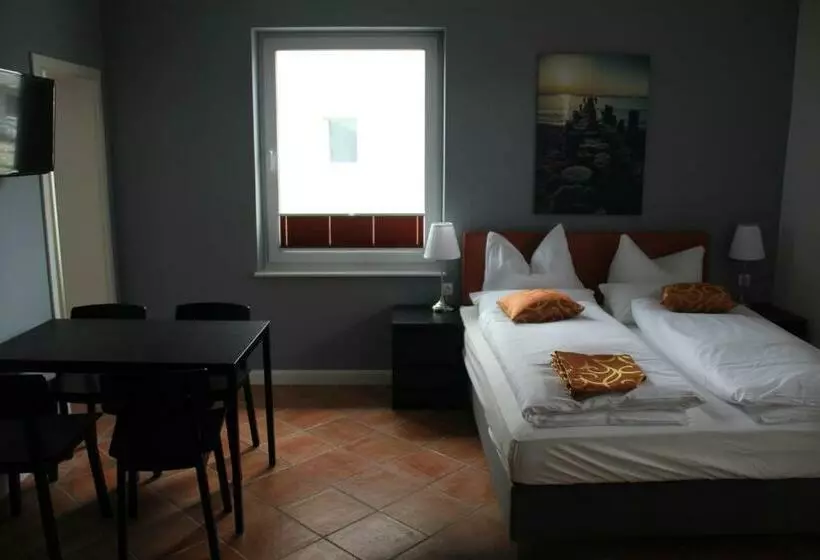 ファミリールーム, Apartmenthaus Unterwegs