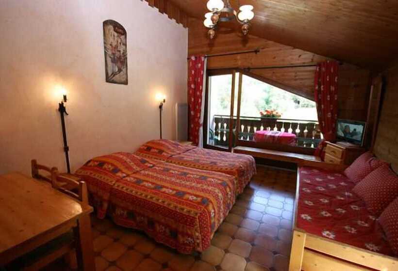 חדר סטנדרט לשלושה, Au Bois De Lune