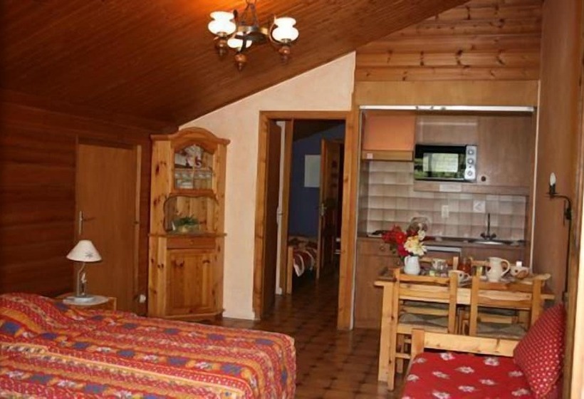 חדר סטנדרט לשלושה, Au Bois De Lune