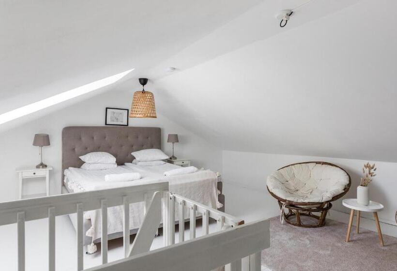 Апартаменты 1 Спальня с Террасой, Bridget Inn