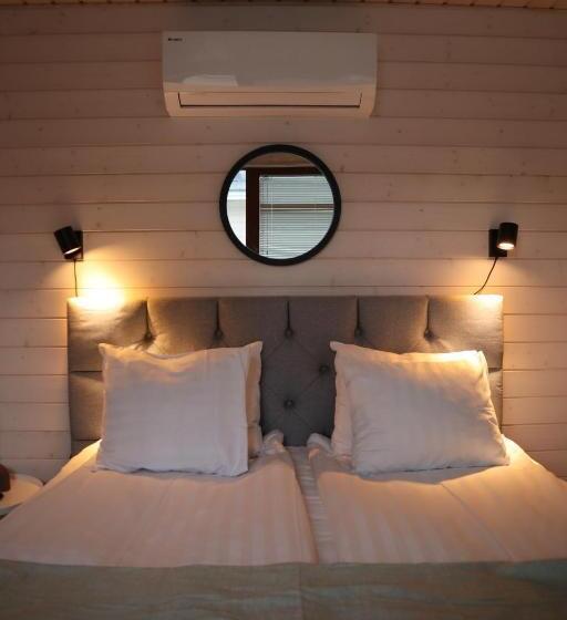 Люкс с гидромассажем, Bridget Inn