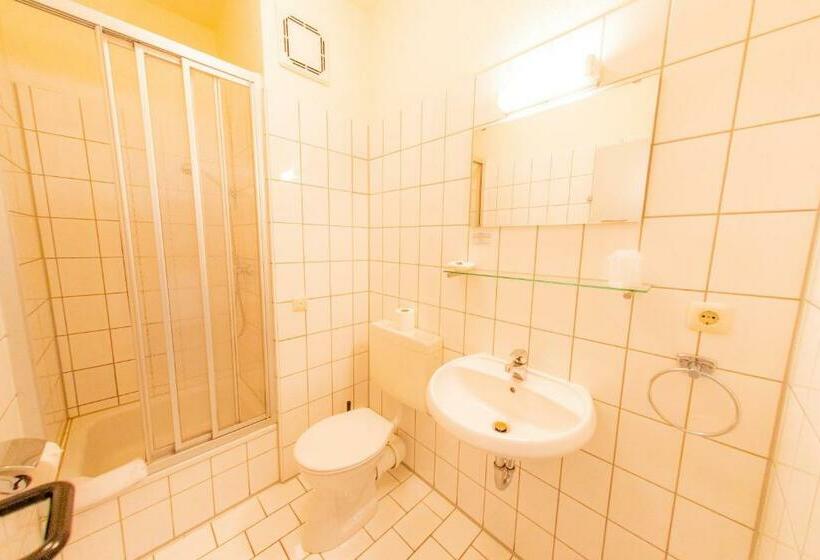 스탠다드 룸, Centro Furth Nurnberg