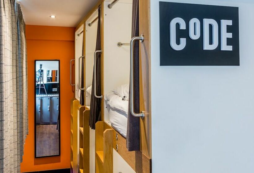 Кровать в Общей Комнате, Code Pod   The Loft   Edinburgh