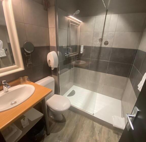 غرفة سوبيريور, Des Lices