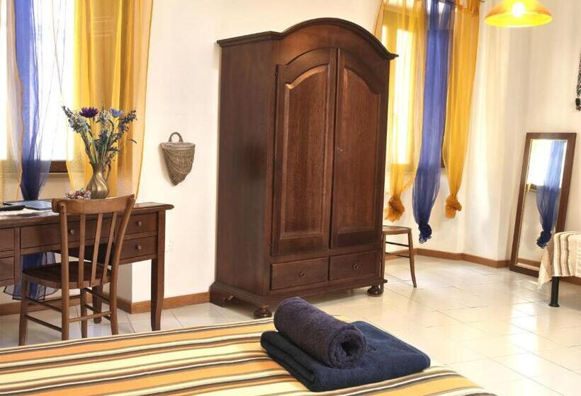 غرفة قياسية حمام مشترك, Domo Silvia E Paolo