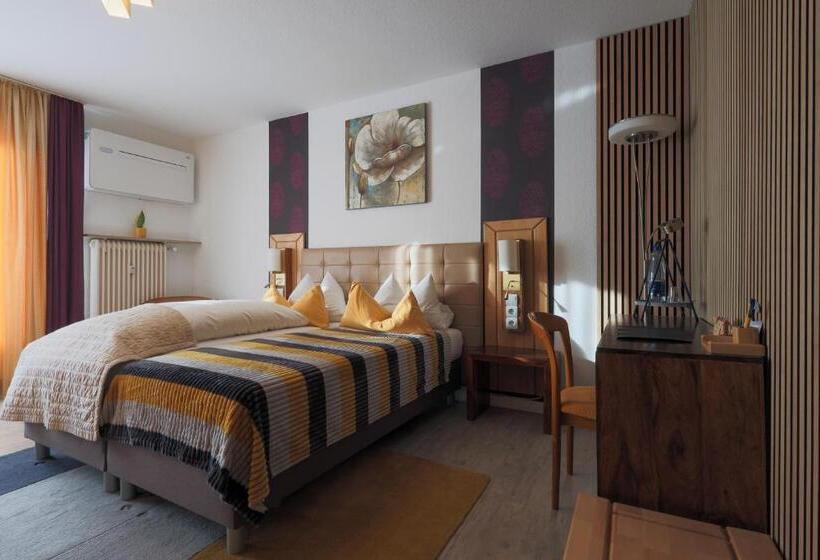 Quarto Estandar, Franconia City