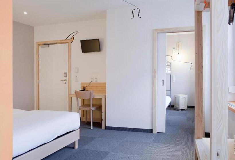 חדר משפחתי, Graffalgar