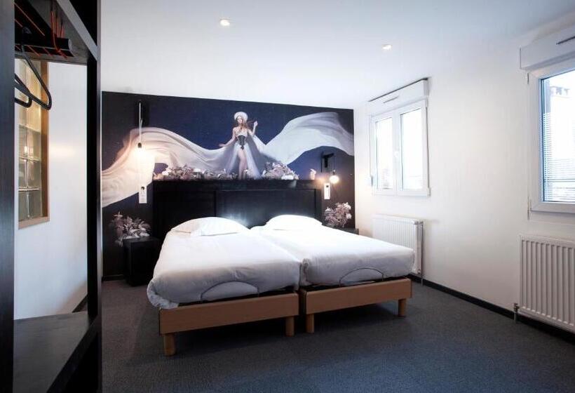 패밀리 룸, Graffalgar