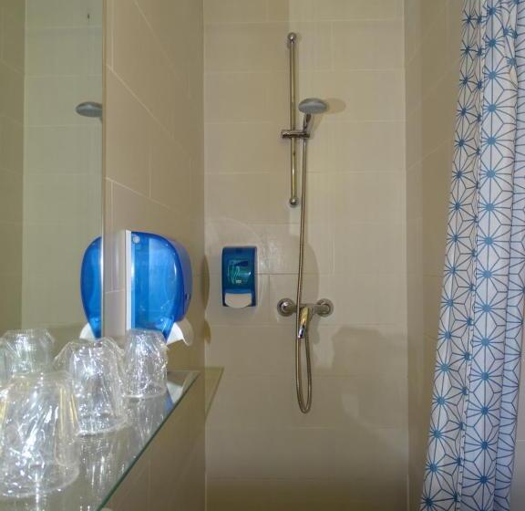 コンフォートルーム, Hôtel Acajou