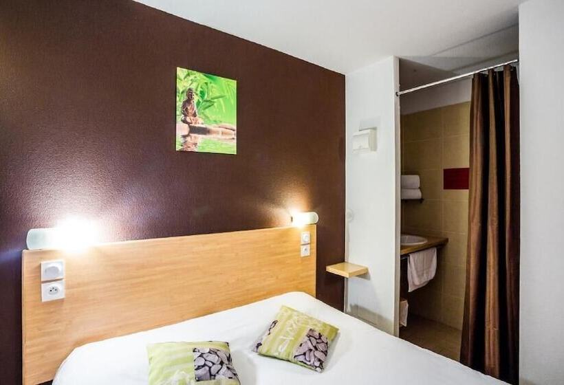 Номер Стандарт, Hôtel Acajou
