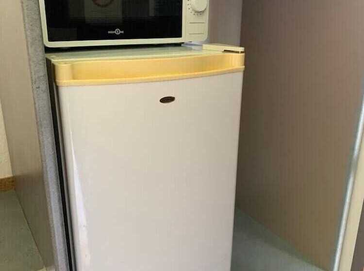 Номер Стандарт, Hôtel Acajou