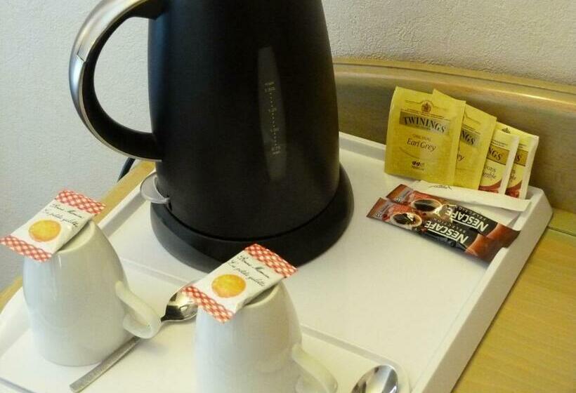 Номер Стандарт, Hôtel L'apostrophe