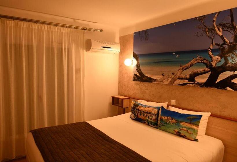 ファミリールーム, Hôtel Le Claridge