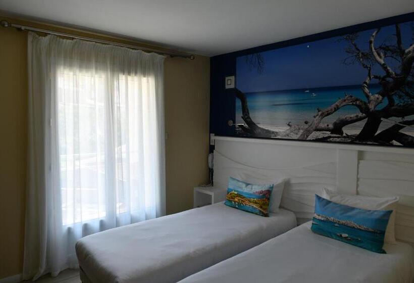 スーペリアールーム, Hôtel Le Claridge