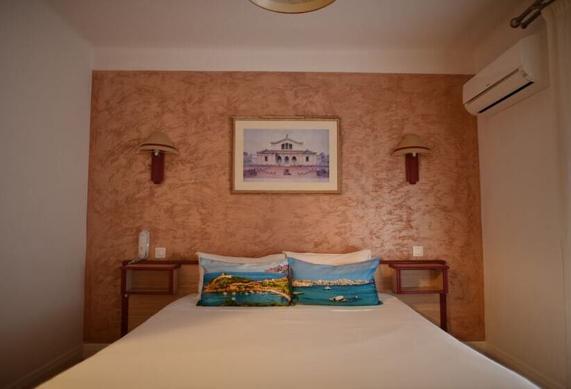 스탠다드 룸, Hôtel Le Claridge