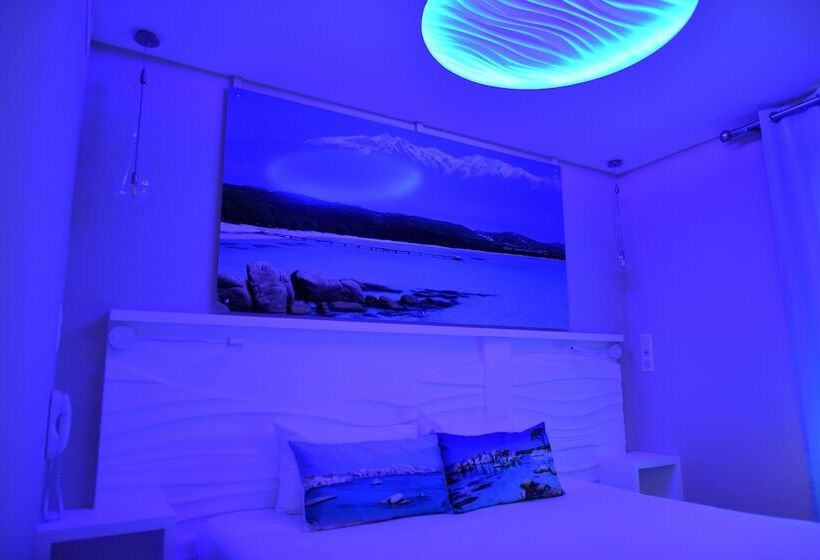 スーペリアールーム, Hôtel Le Claridge