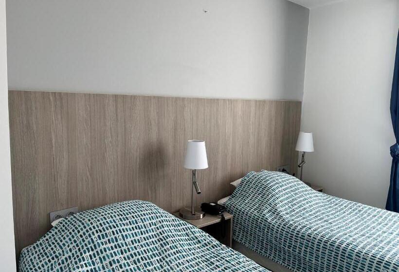 标准间, Les Arcades