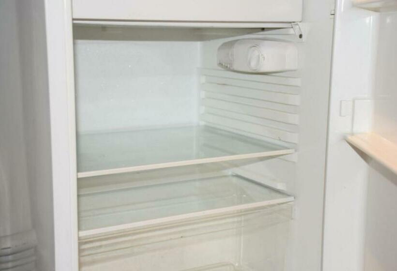 إستوديو قياسى, Hôtel Résidence Champerret