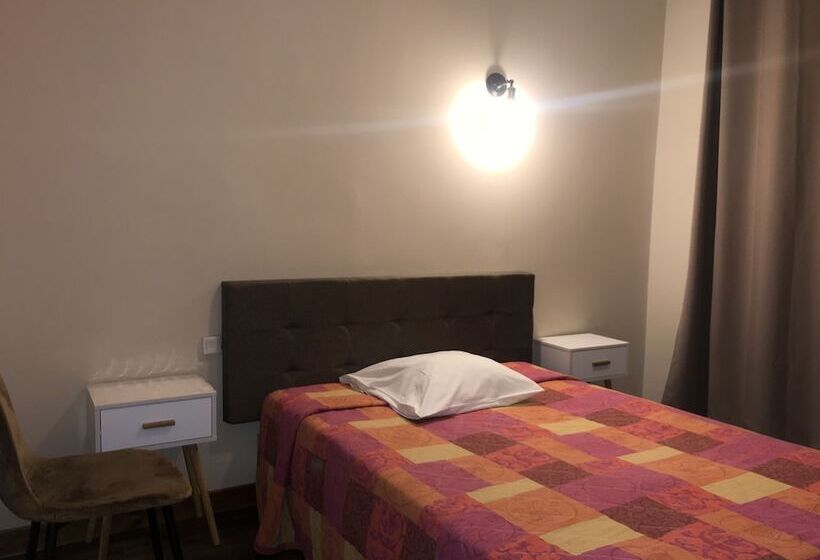 غرفة قياسية, Hôtel Résidence Champerret