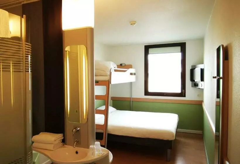 スタンダードトリプルルーム, Ibis Budget Nimes Centre Gare