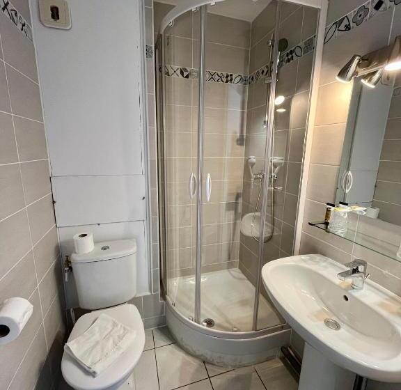 一楼标准间, Les Arcades