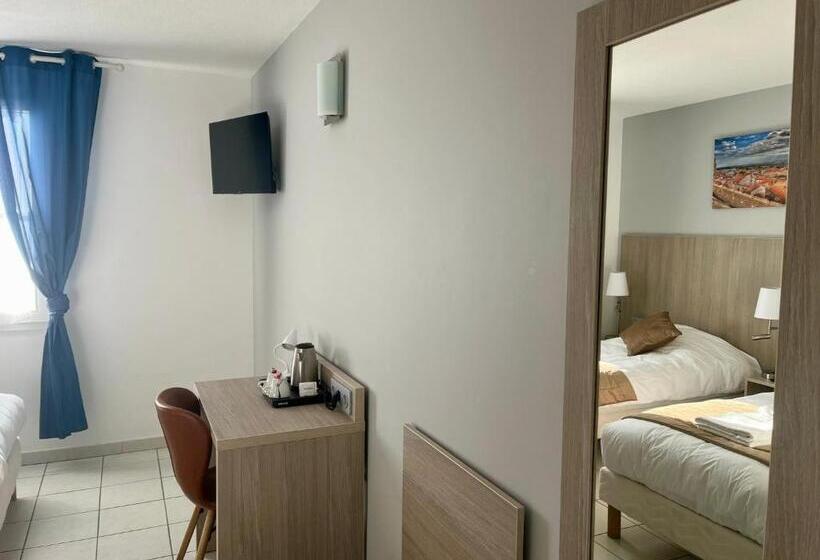 标准间, Les Arcades