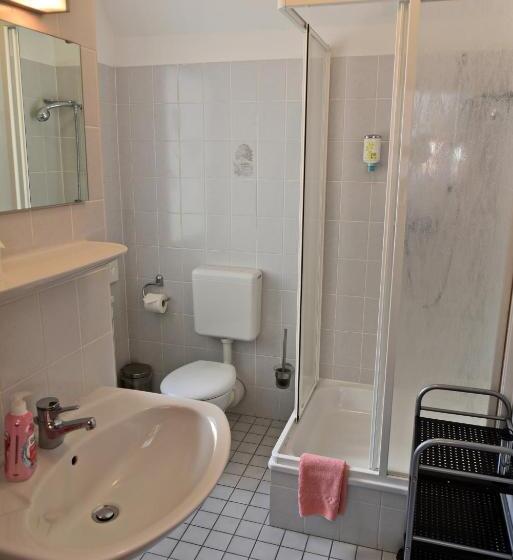 غرفة قياسية فردية, Pension Teutonia