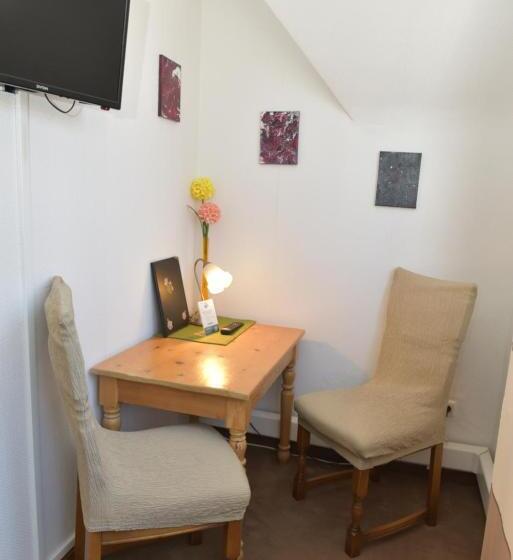 غرفة قياسية, Pension Teutonia